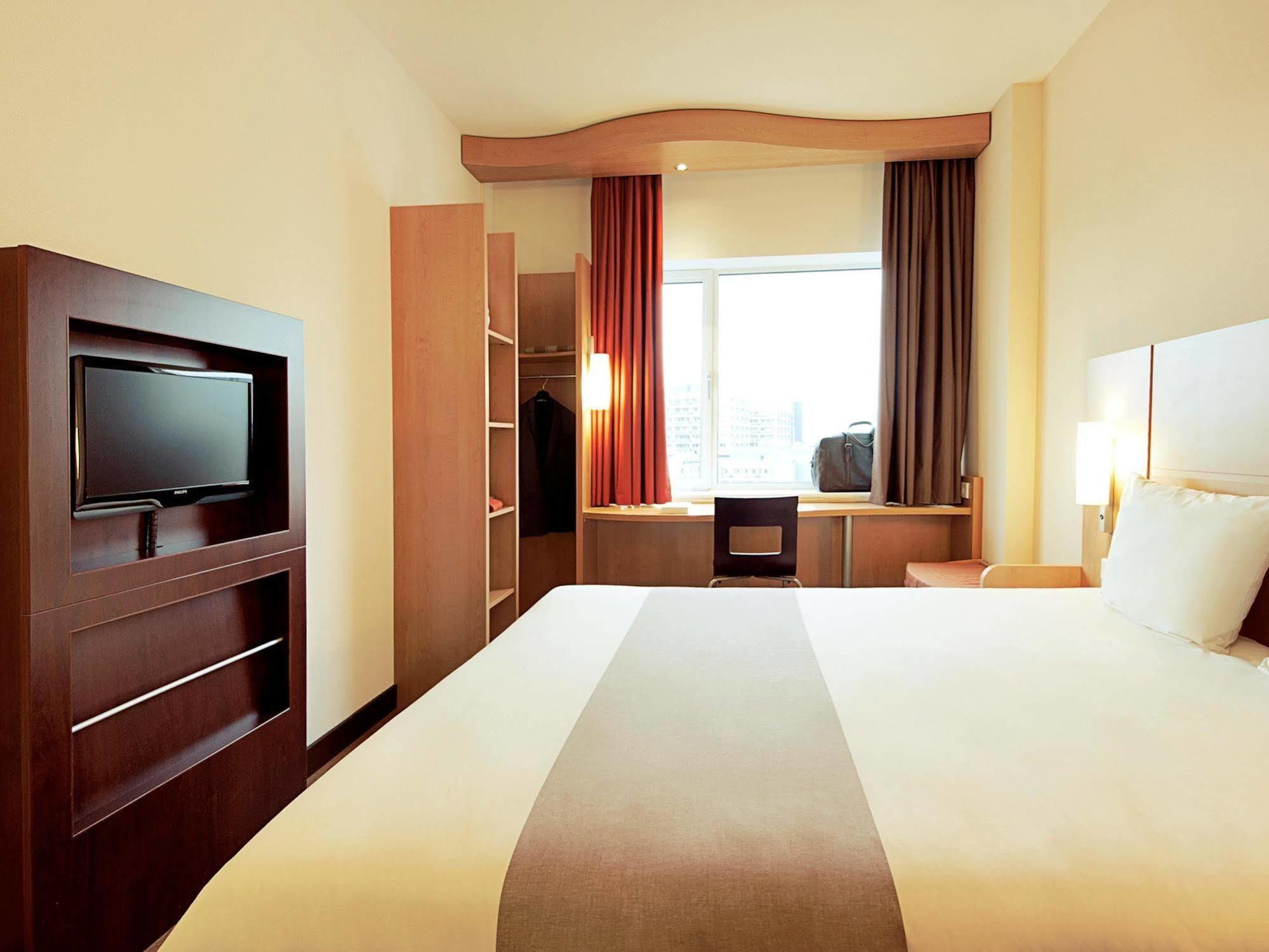 Hotel Ibis Anyang Jiefang Ave Extérieur photo